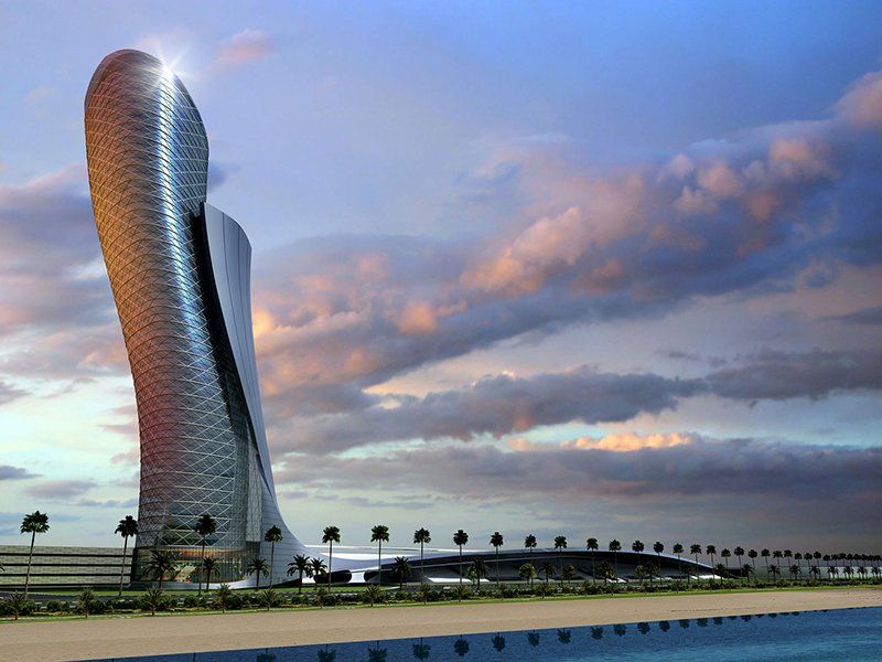 Падающая башня Capital Gate