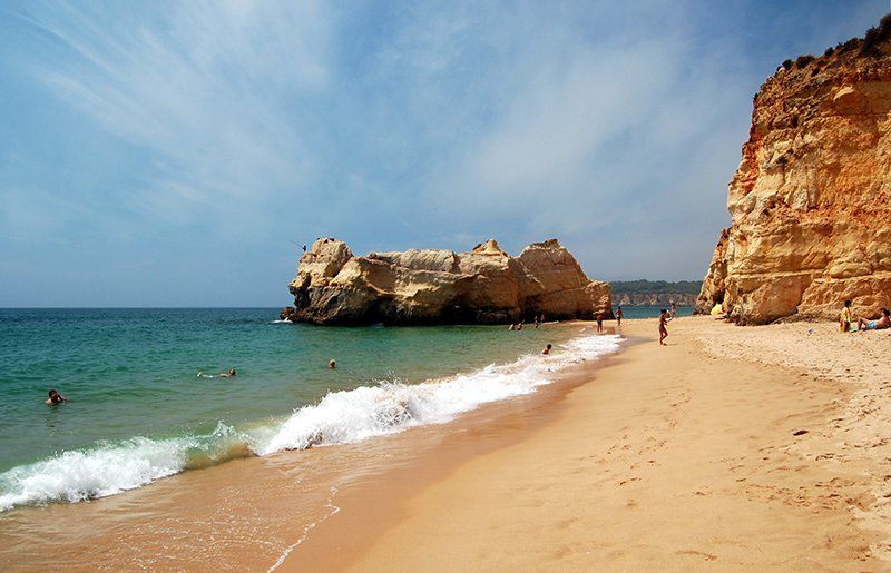 Пляж Praia da Rocha
