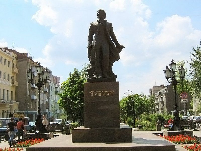 Памятник Шеину