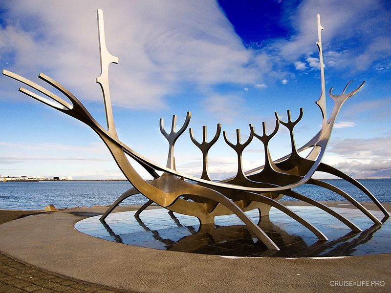 Cкульптура Sun Voyager