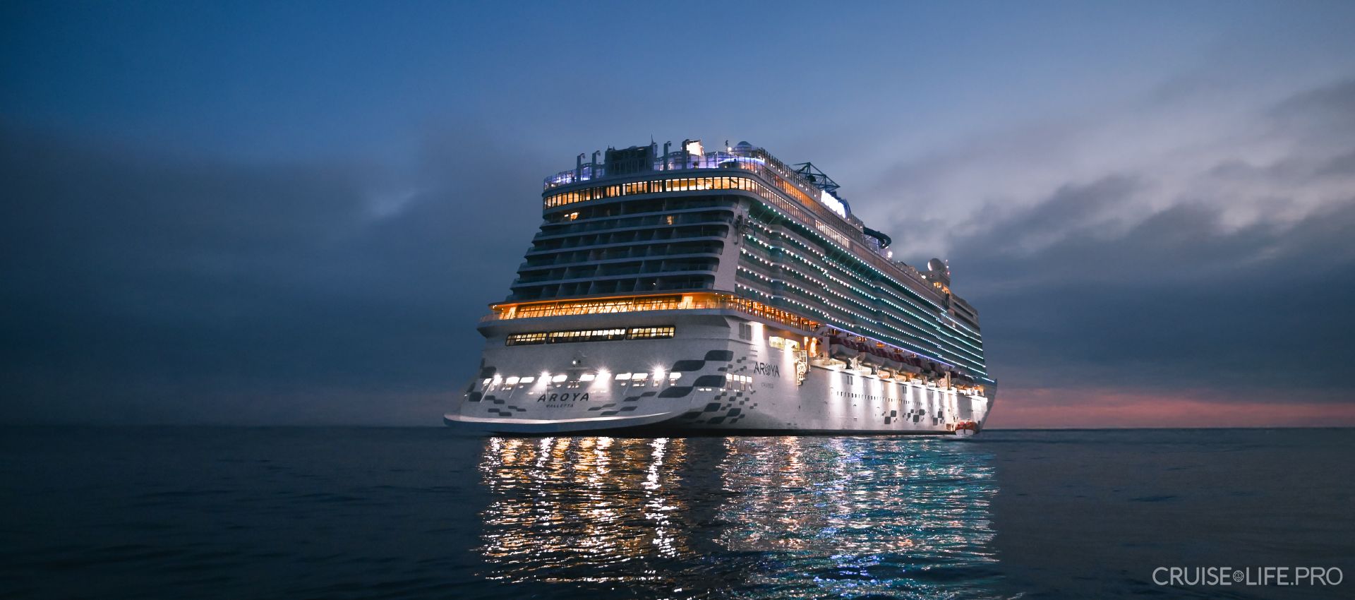 Aroya Cruises
