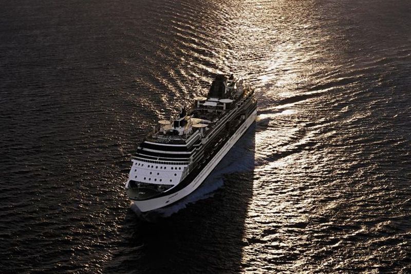 Celebrity Summit