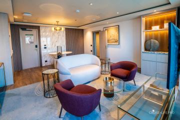 Aroya-Aroya-Cruises-10