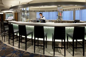 IN-MartiniBar3F