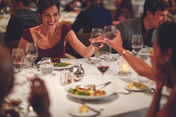 05_MainDiningRoom_3209