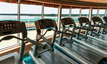 RCI_AD_Revite_FitnessCenter