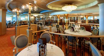 RCI_AD_Revite_MainDining02