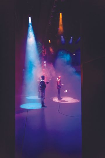 RCI_AN_CSDec2015_WWRY_Backstage_0077_RET_CMYK