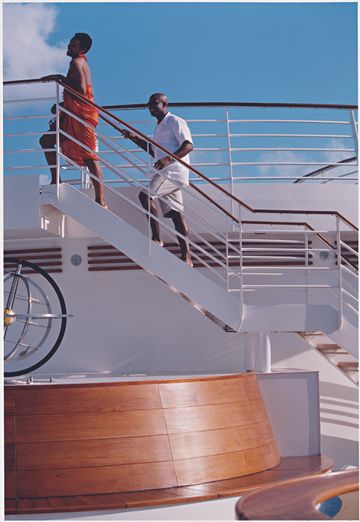 RCI_Explorer_OnboardCouple_6UR