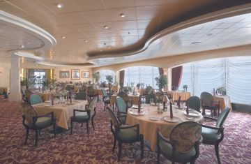 RCI_Explorer_PortofinoDine_3