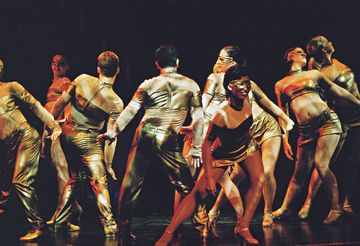 RCI_Explorer_StagePerformers