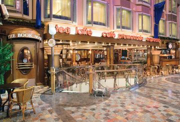 RCI_Freedom_CafePromenade_2
