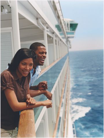 RCI_Freedom_RailingCouple