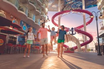 RCI_SY_Boardwalk_01_2151_SunsetFamily_RET_CMYK