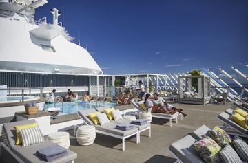 11_CelebrityEdge_RetreatSundeck_7517R