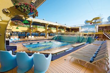 Swimming Pool | Costa Serena