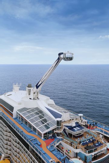 RCI_QN-AerialsNYatSea211_R1_RGB_14in