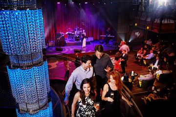 RCI_QNLifestyle_Music_Hall_Group