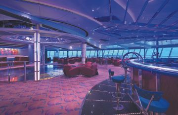 RCI_Serenade_VortexLounge