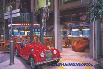 RCI_Voyager_ScoreboardLounge