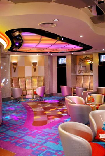 Ночной клуб (Dazzles Lounge & Night Club)