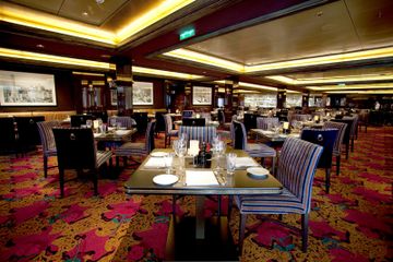 Стейкхауз (Cagney's Steakhouse & Churracaria)