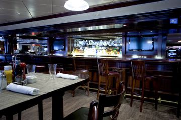 Бар (O'Sheehan's Neighborhood Bar)