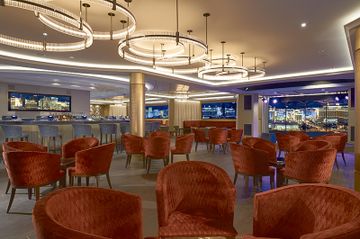 Бар рядом с казино Skyline Bar