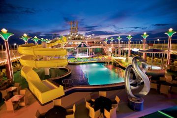 Зона H2O (Pool Area)