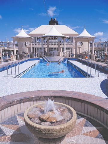 Бассейн (Tivoli Pool)
