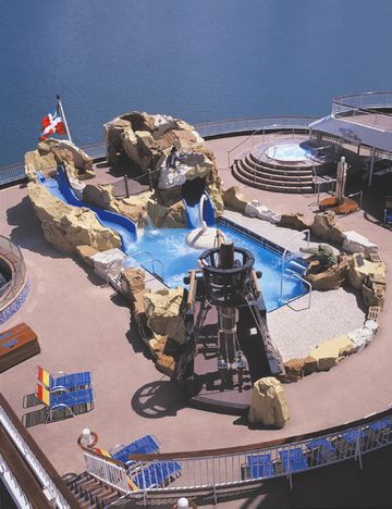 Зона H2O (Pool Area)