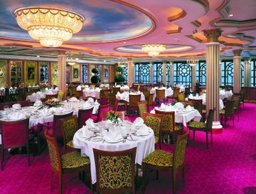 Основной ресторан (Versailles Main Dining Room)