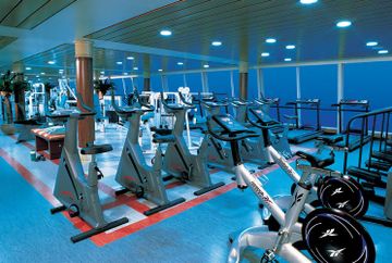 Фитнес центр (Body Waves Fitness Center)