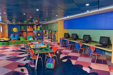 Детский клуб (Kid's Club)