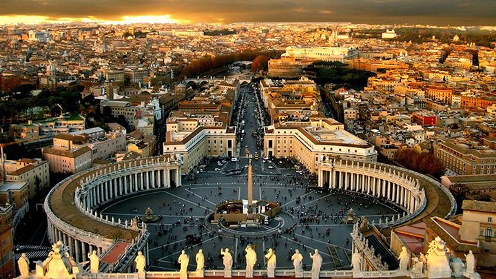 RomeVatikan — Чивитавеккья, Рим, Италия