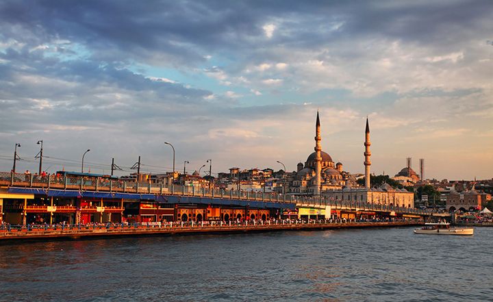 GalatsjyBridge — Стамбул, Турция