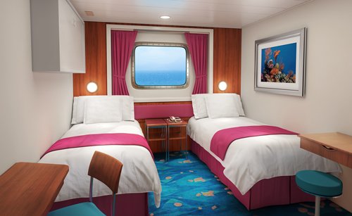 Каюта с окном "Oceanview Picture Window Stateroom"
