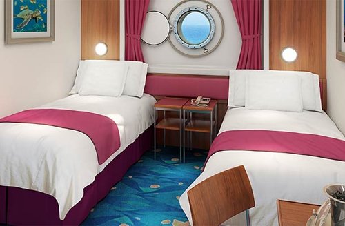 Каюта с окном "Mid-Ship Oceanview Porthole Window Stateroom"