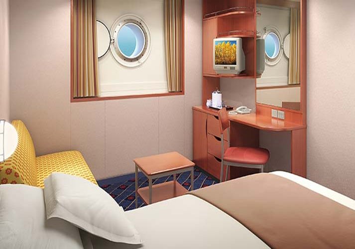 Каюта с окном "Mid-Ship Oceanview Porthole Window Stateroom"