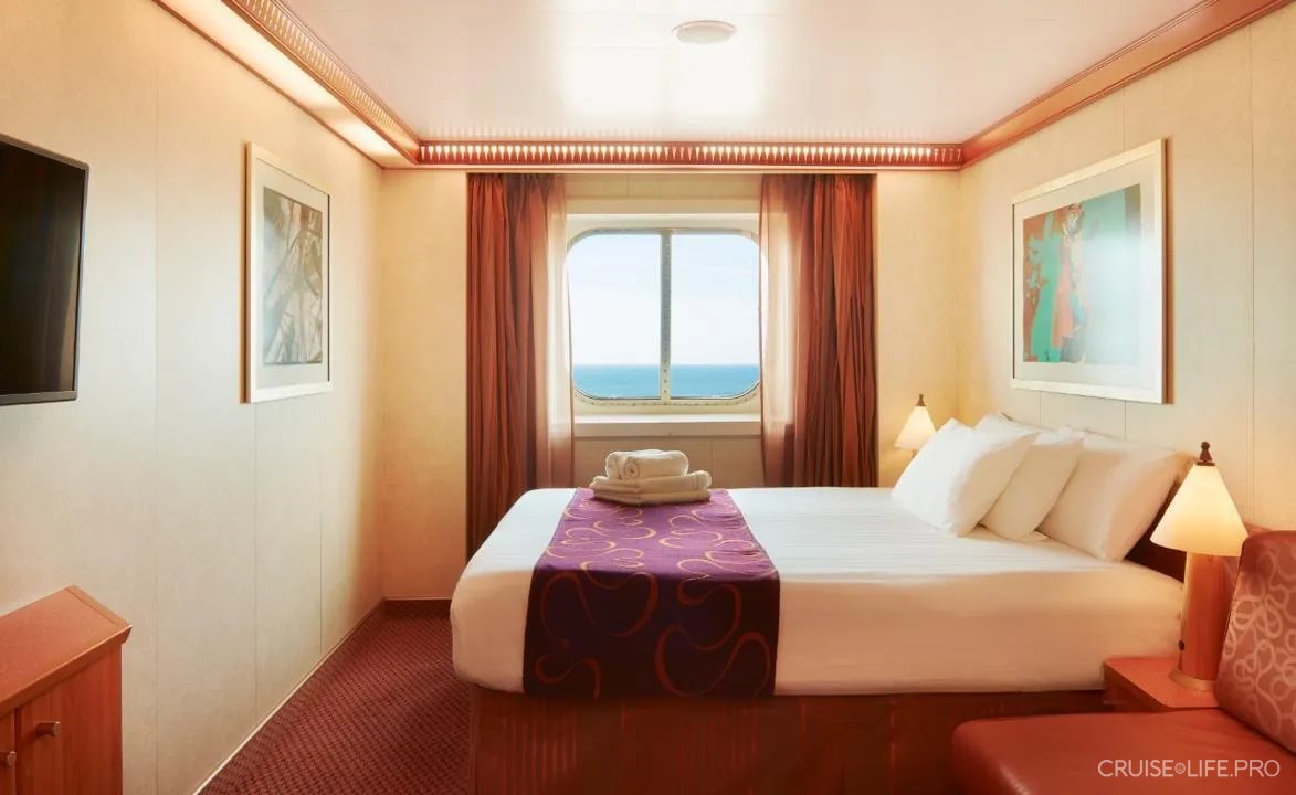 Каюта с окном "Premium" (18 м²)