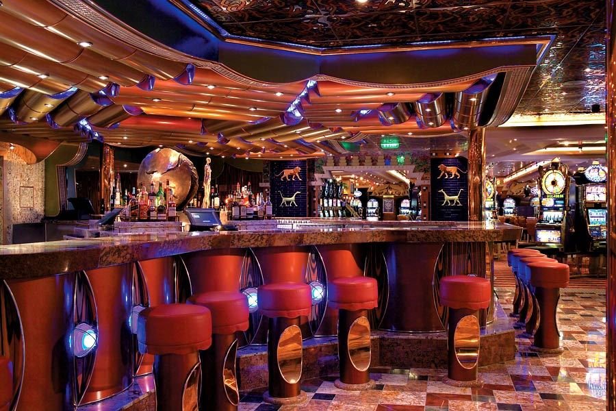 Бар Centuries Bar