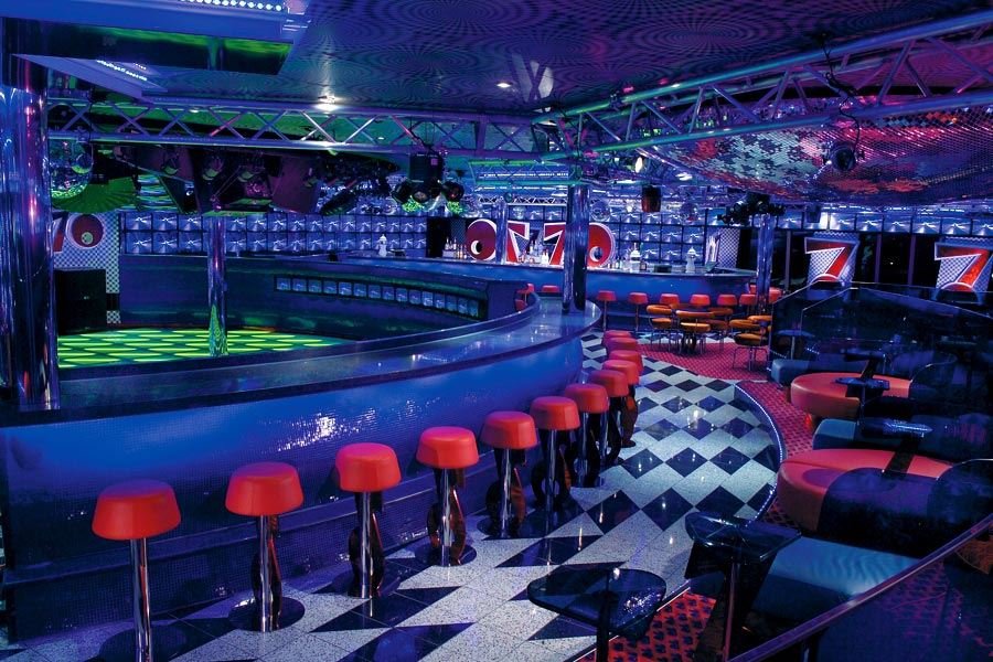 Ночной клуб 70's Dance Club
