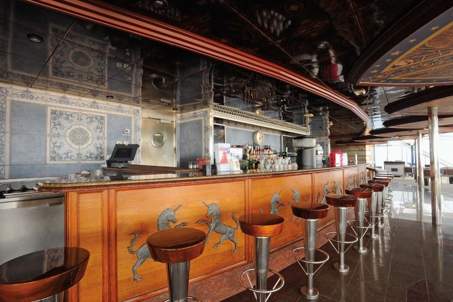 Бар Unicorn Bar