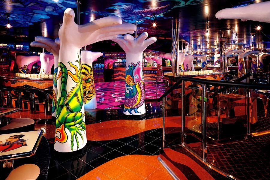 Ночной клуб Hot &amp; Cool Dance Club