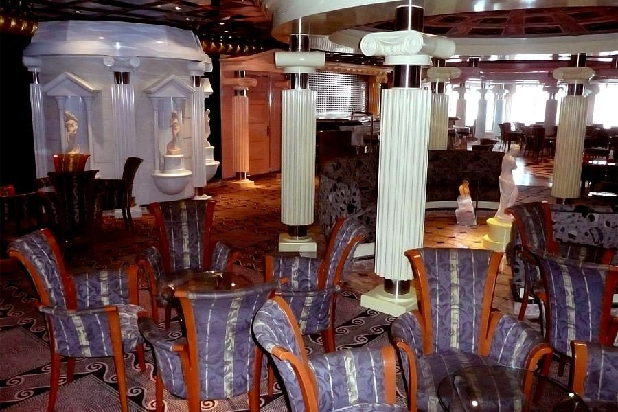 Бар Michelangelo Lounge