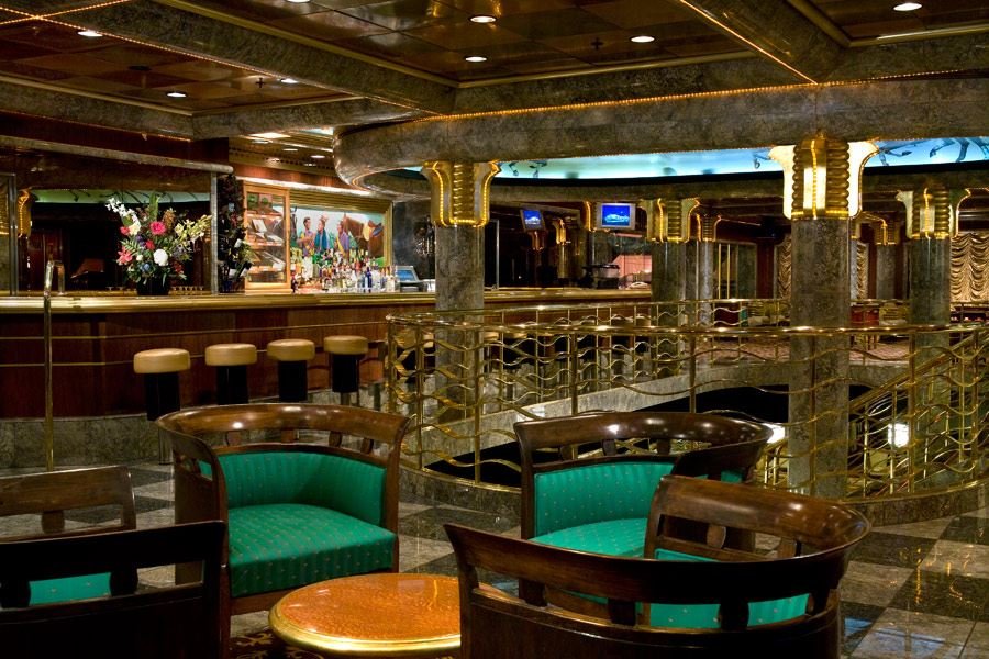 Сигарный бар Polo Cigar Lounge