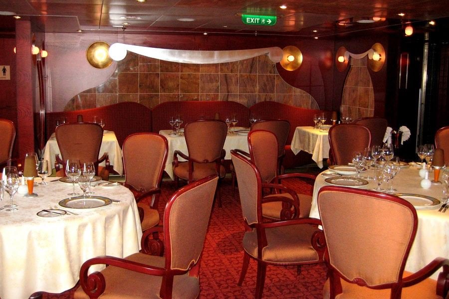 Стэйкхаус Pinnacle Steakhouse