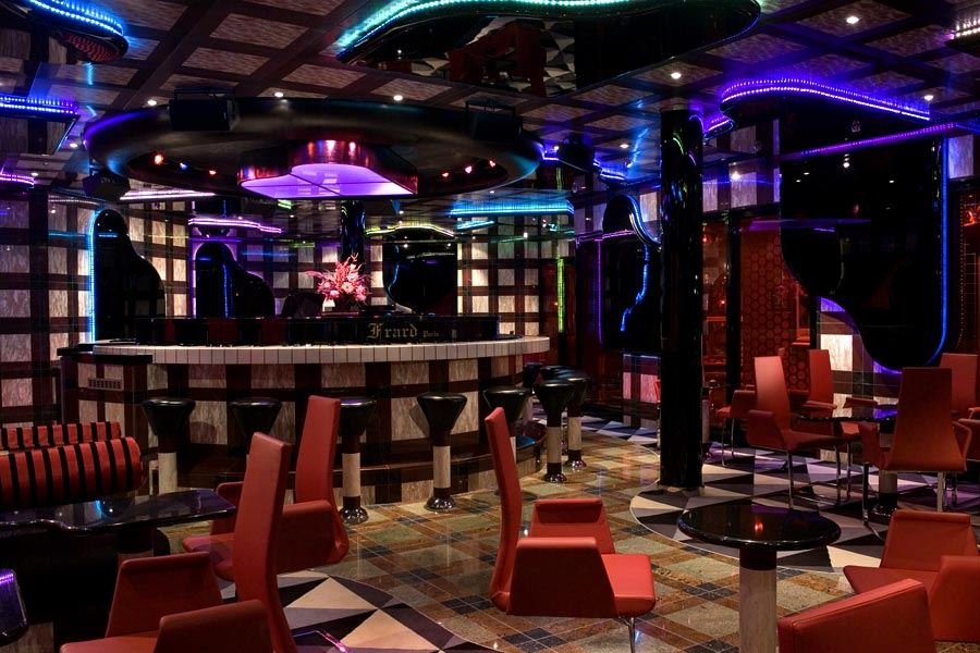 Бар Grand Piano Bar
