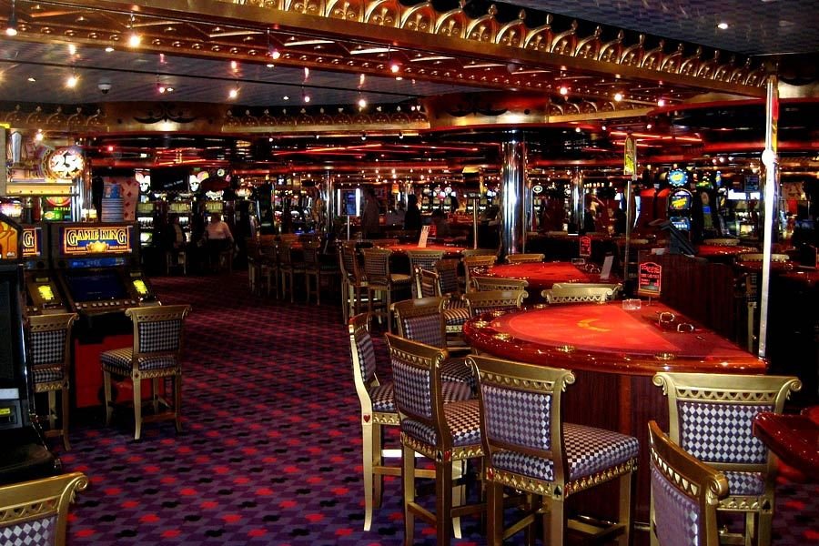 Казино Royal Flush Casino