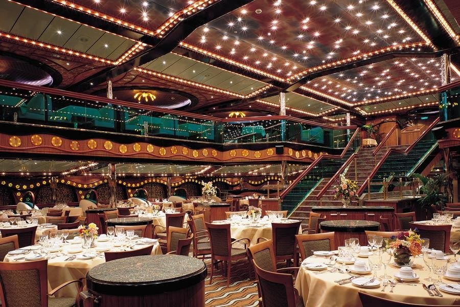 Основной ресторан London Dining Room